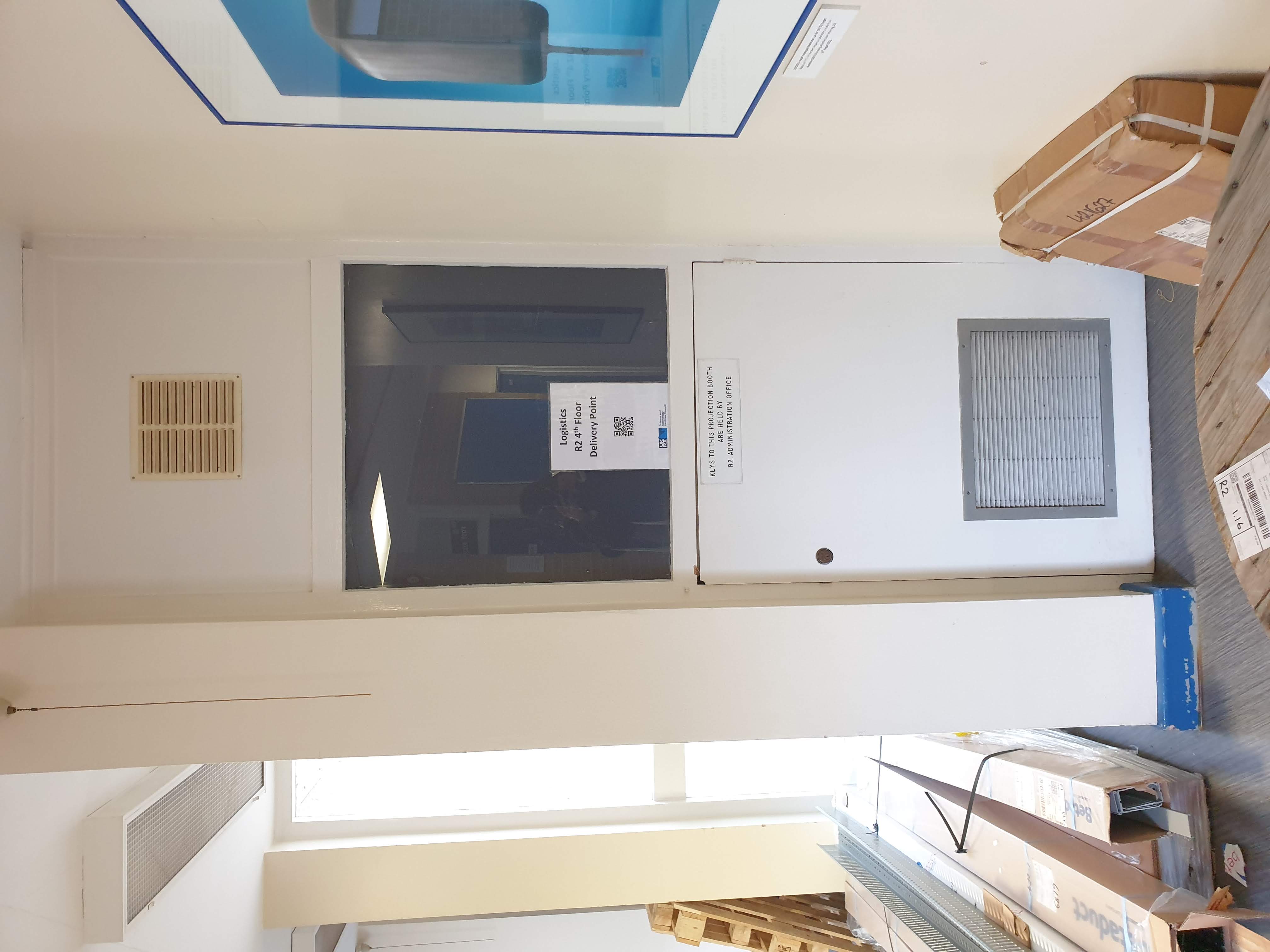 Projection display area