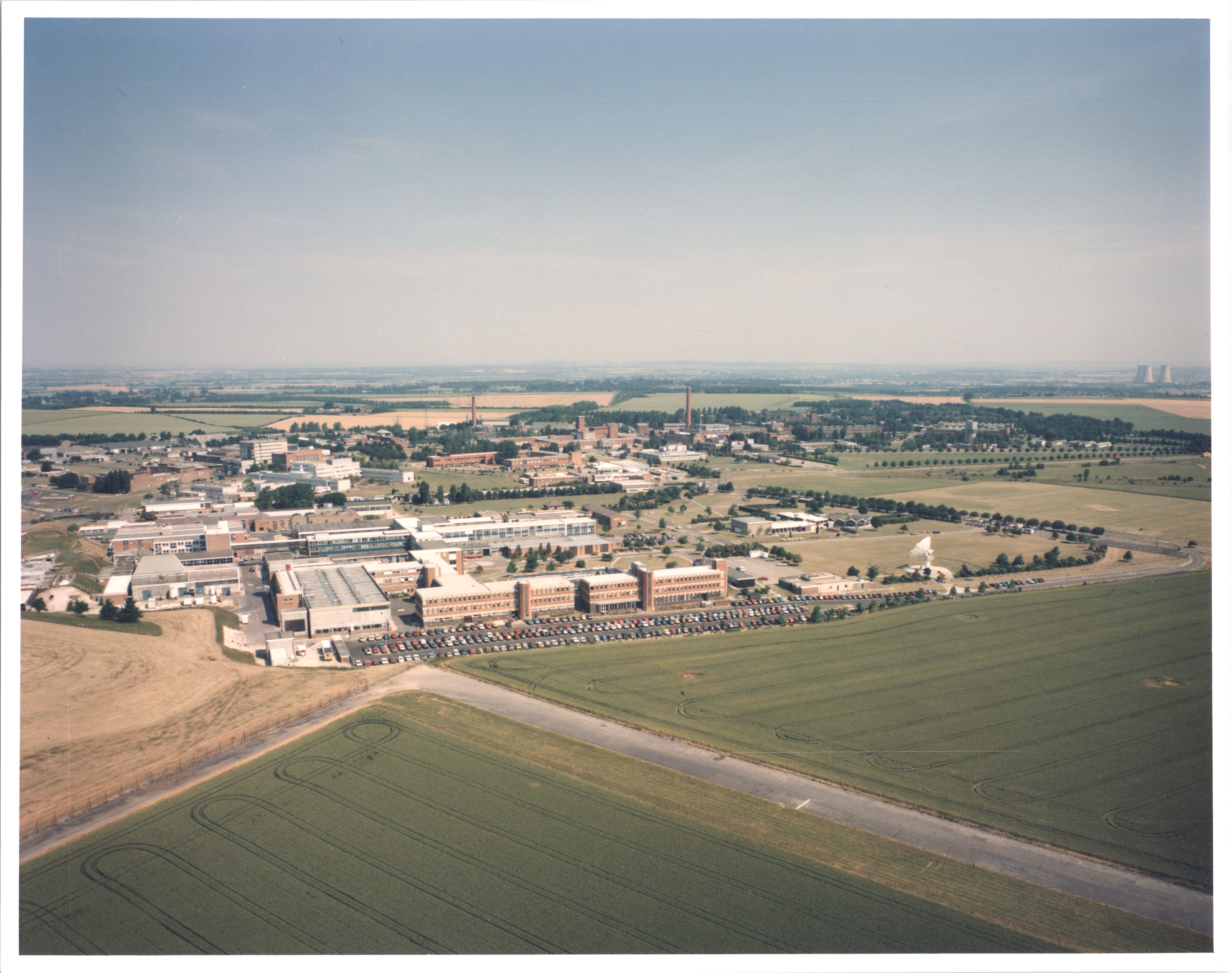 Aerial view of Rutherford Laboratory looking north-east towards Didcot (1984, 84FC3147)
