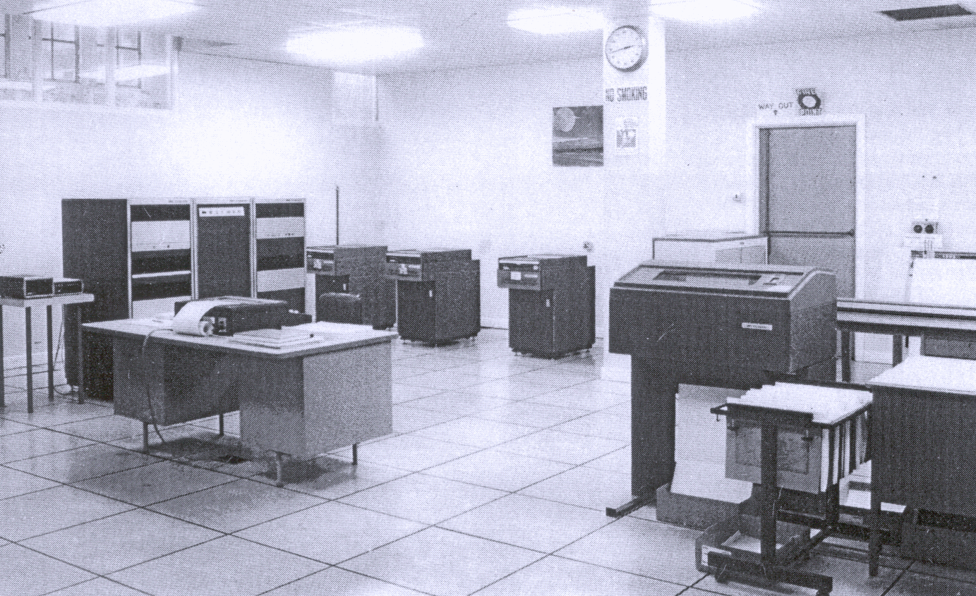 Fig 5.5 Cambridge University was one of the sites upgraded with GEC 4090 
computers. 