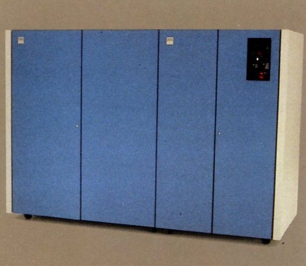 IBM 3097 Power and Coolant Distribution Unit
