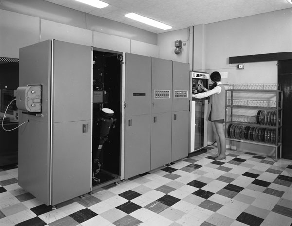 Atlas SC4020 with Gill Weedon (later Dancey)