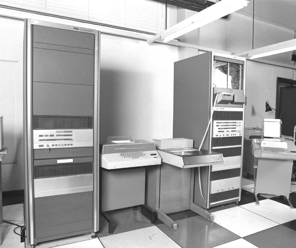 GEC 2050 RJE Station (left) and GEC 4080 Front End Processor