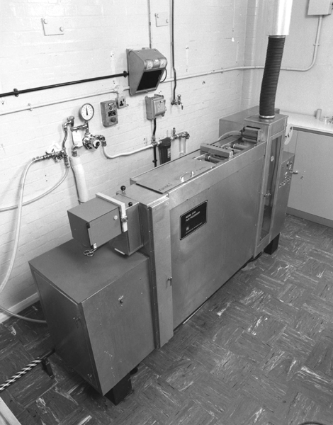 The 5010 black and white film processor