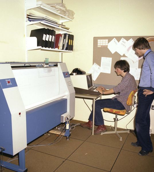 Students using the Benson 1332 Plotter