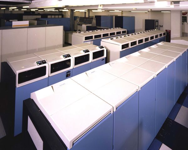 3081 Discs, September 1982