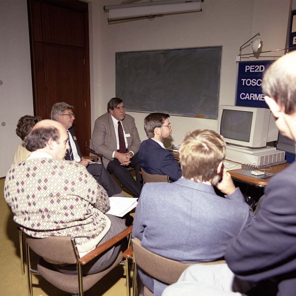 PE2D, TOSCA and CARMEN being demonstrated to the Engineering Board Computing Committee