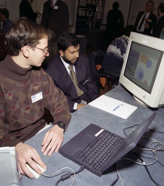 Jose Kahan: HTTP 1.1 and Jigsaw