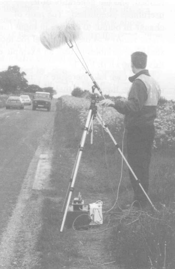 Fig.3 Passing traffic provides sound signals which are interpreted by neural nets 