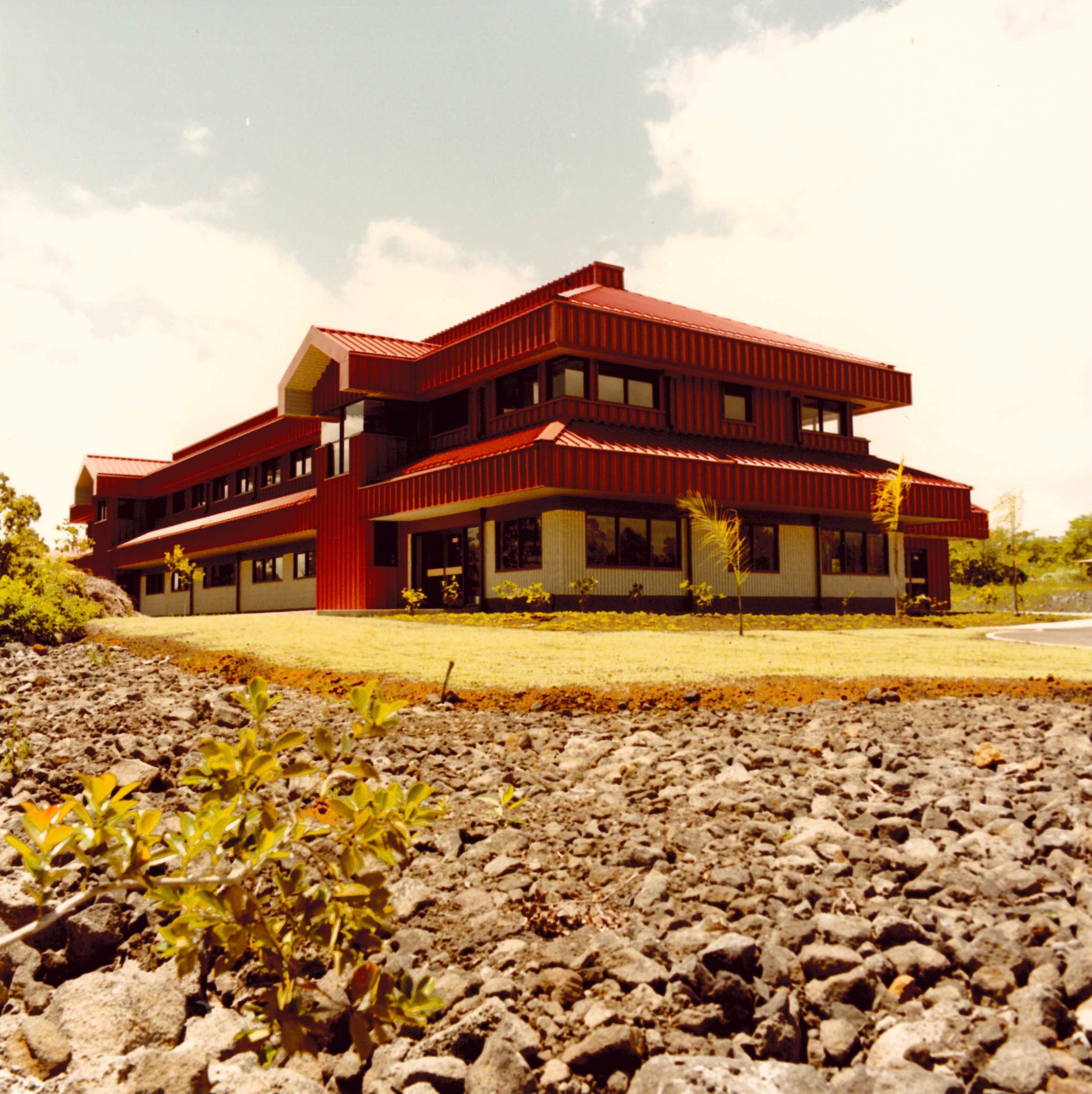 The Joint Astronomy Centre (JAC) in Hilo is about 42 miles from the JCMT and was built in 1980 as a base for visiting astronomers from around the world.
